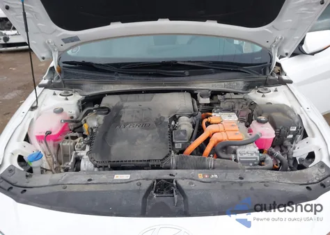 2025 Hyundai Elantra Hybrid Limited z USA, uszkodzony, nr VIN KMHLN4DJ0SU133647